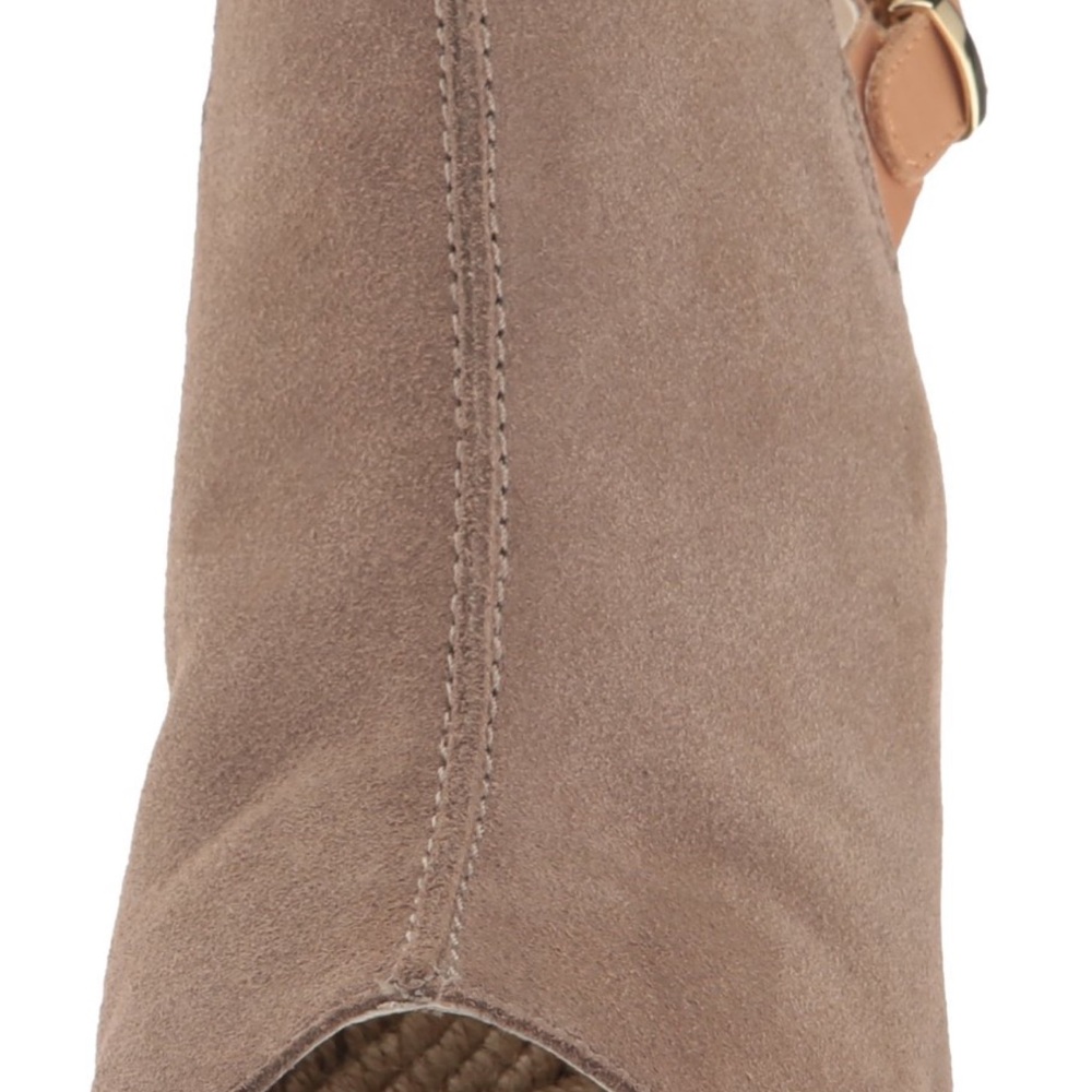Kanna Tan Suede Ankle Boots